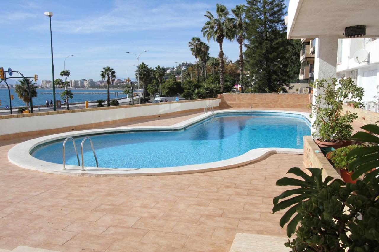 Apartamento Frente Al Mar Malaga Exterior photo